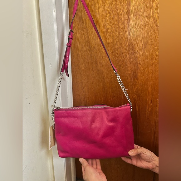 Michael Kors Messenger Bag - Picture 1 of 7